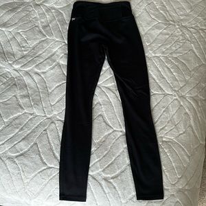 Fabletics Motion365 High-Waisted XS Black Leggings w Pockets